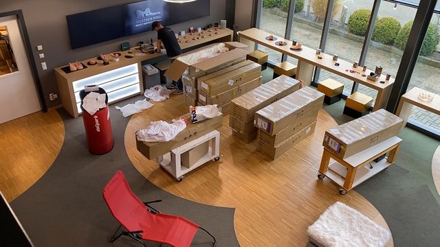 Puppen werden im dollpark� versandfertig gemacht